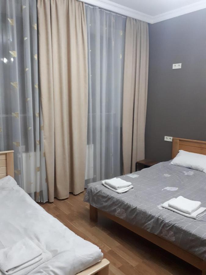 טביליסי Sunflower Hotel מראה חיצוני תמונה